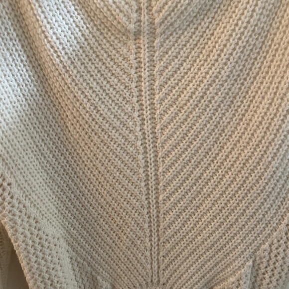 Abercrombie Scoop Neck Sweater - Picture 3 of 3